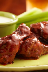 Image: USDA, Chicken wings with celery, Flickr, Creative Commons Attribution 2.0 Generic