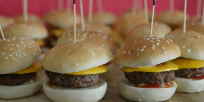 Mini burger. Credit: Etoile via Pexels