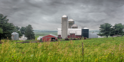 Photo credit: Randen Pederson, Wisconsin Farm, Flickr, Attribution 2.0 Generic 