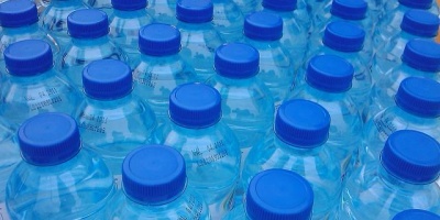 Image: Ricardo Bernardo, Plastic water bottles, Flickr, Creative Commons Attribution-NoDerivs 2.0 Generic