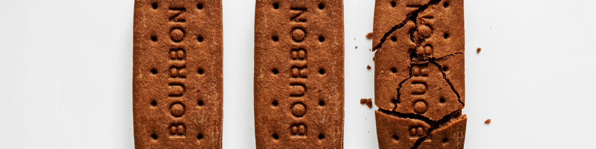 bourbon biscuits photo by Ben Simmonds on Unsplash