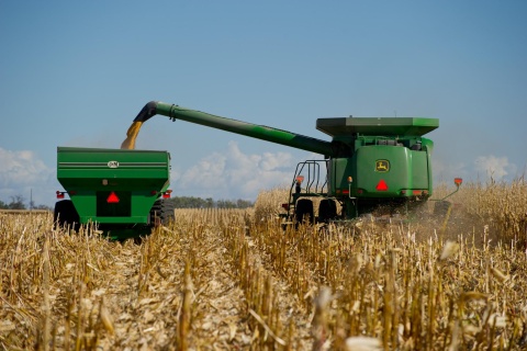Image: United Soybean Board, Corn Harvest, Flickr, Creative Commons Attribution 2.0 Generic