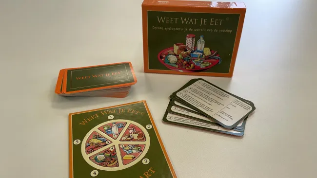 Taken by Frederico Andreotti and used for his Essay on Games on TABLE, pictures the game 'Know what you eat', sent 30 April 2025