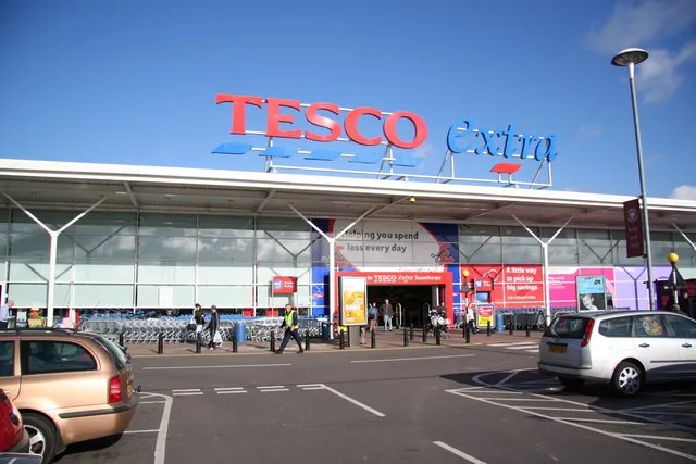 Image: Richard Croft, Tesco Extra, Geograph, Attribution-ShareAlike 2.0 Generic Image: Richard Croft, Tesco Extra, Geograph, Attribution-ShareAlike 2.0 Generic