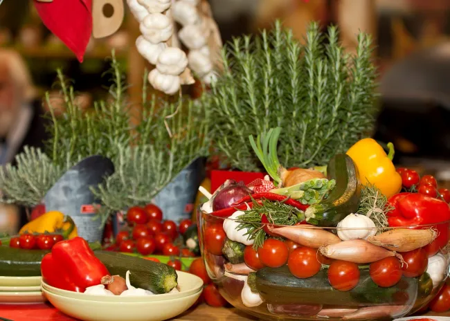 Image: Foto-Rabe, Vegetables Mediterranean Herbs, Pixabay, CC0 Creative Commons Image: Foto-Rabe, Vegetables Mediterranean Herbs, Pixabay, CC0 Creative Commons