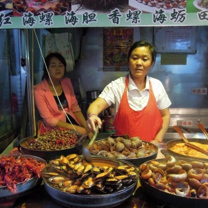 Image: Güldem Üstün, China (Beijing) Tasteful sea animals, Flickr, Creative Commons Attribution 2.0 Generic