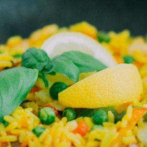 Image: StockSnap, Paella Rice Peas, Pixabay, Pixabay Licence